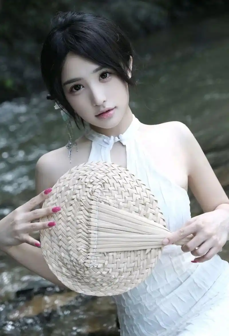 剧集《暗河长明》